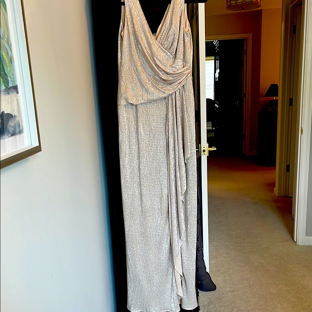 Elegant Silver/Gold Evening Gown with front slit
